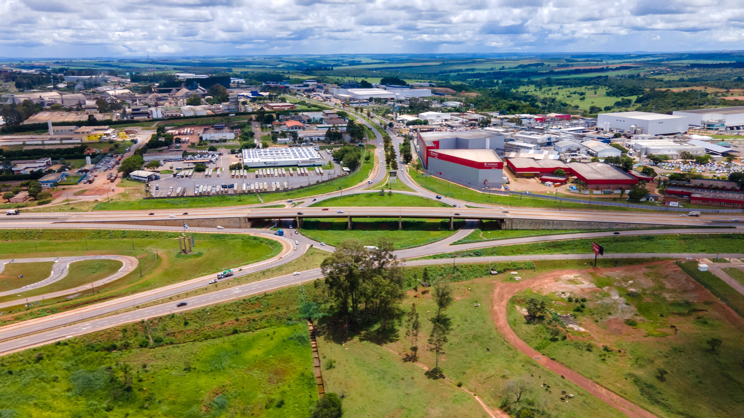 Das 31 empresas que aderiram ao Programa Desenvolve Goiás, 9 estão instaladas no Distrito Agroindustrial de Anápolis (Daia), maior parque industrial de Goiás